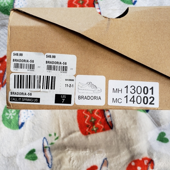 Call it spring Sneakers - Picture 5 of 5